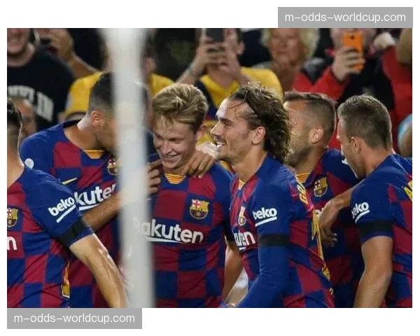 切尔西大胜后,其官方纪录片摄制组素材引发球迷对“镜头前后”的讨论 切尔西大胜后,其官方纪录片摄制组素材引发球迷对“镜头前后”的讨论